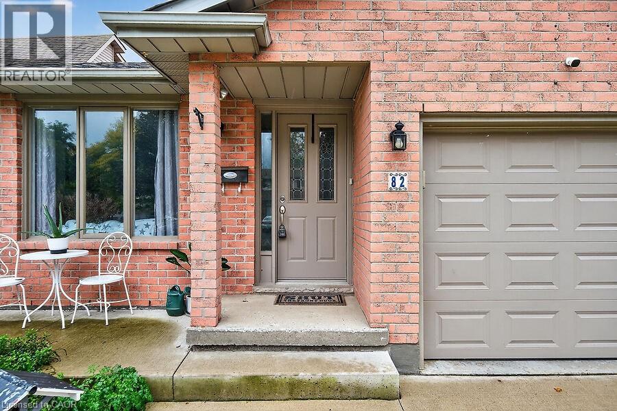 82 Aylmer Crescent, Stoney Creek, Ontario  L8J 1K3 - Photo 5 - 40776628
