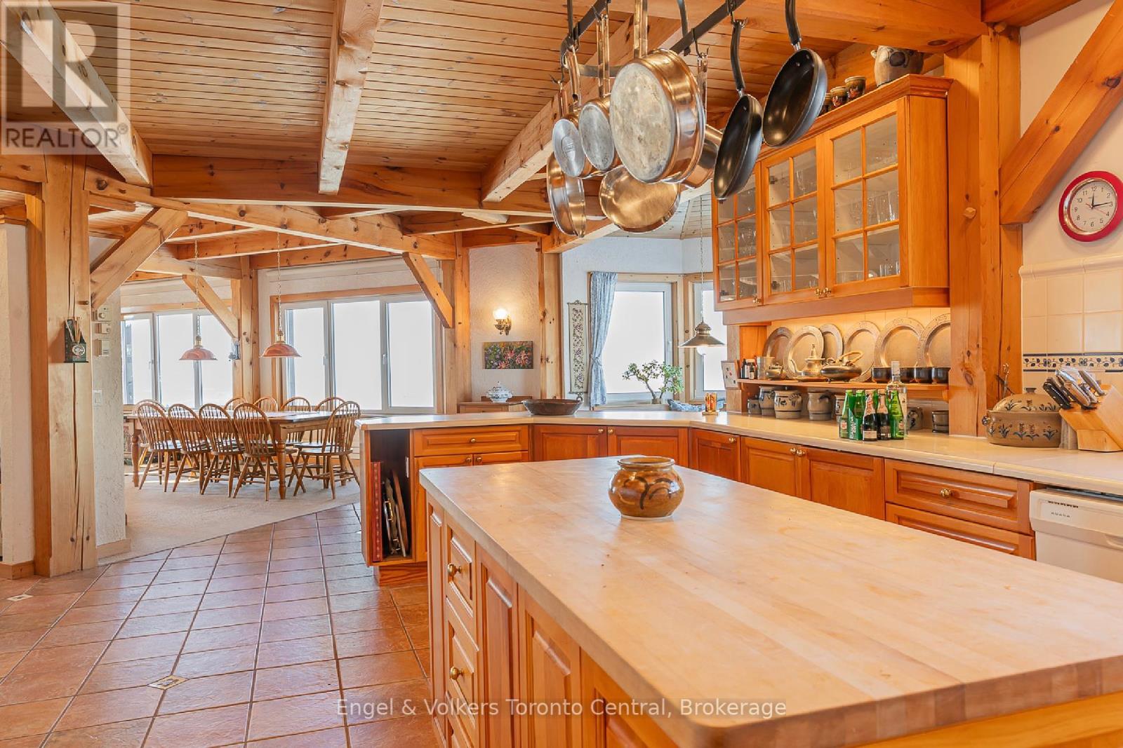 496083 Grey Road 2 Road, Blue Mountains, Ontario  N0H 1J0 - Photo 8 - X12451981