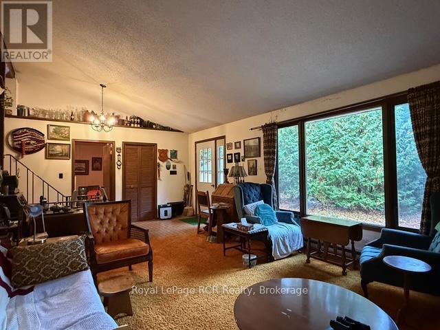315693 6 Highway, Chatsworth, Ontario  N0H 1G0 - Photo 6 - X12452031