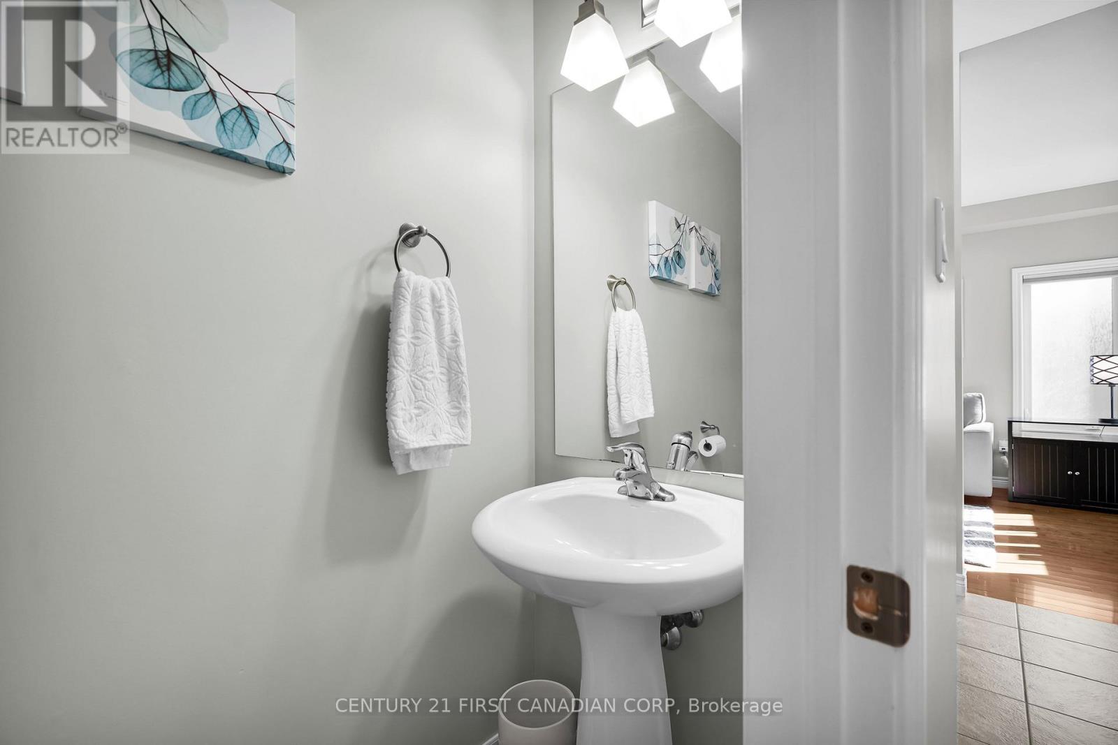 2064 Blackwater Road, London North, Ontario  N5X 4J9 - Photo 19 - X12451954