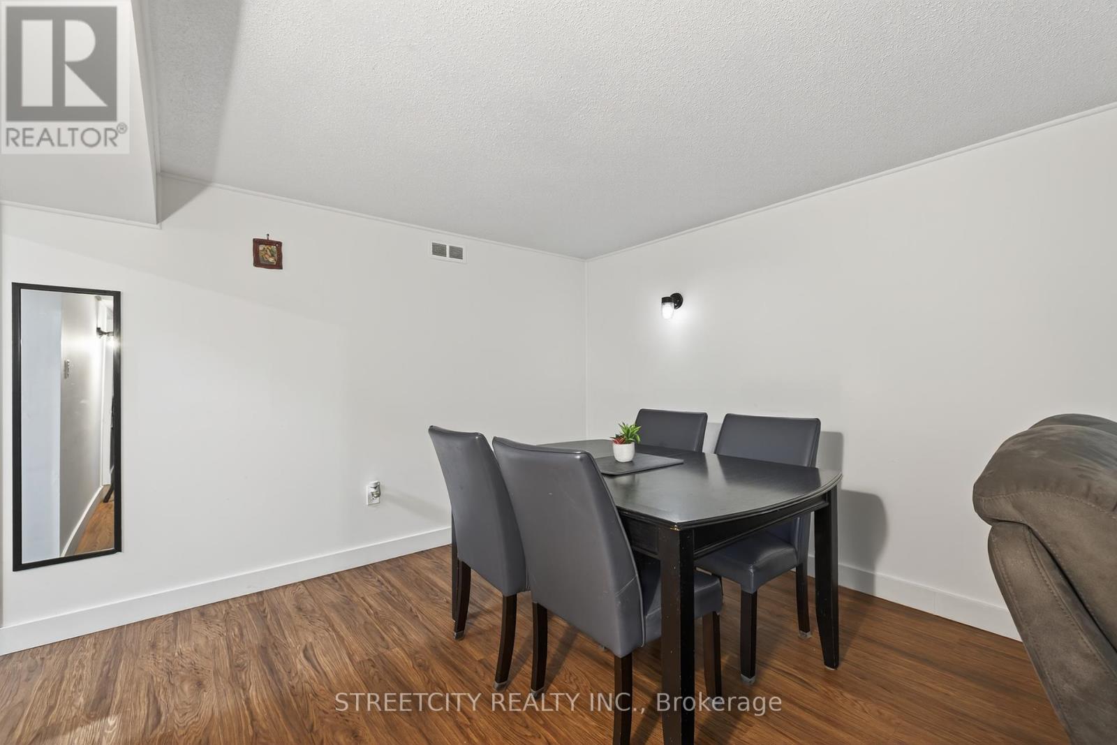 407 Elm Street, St. Thomas, Ontario  N5R 1K2 - Photo 34 - X12452027