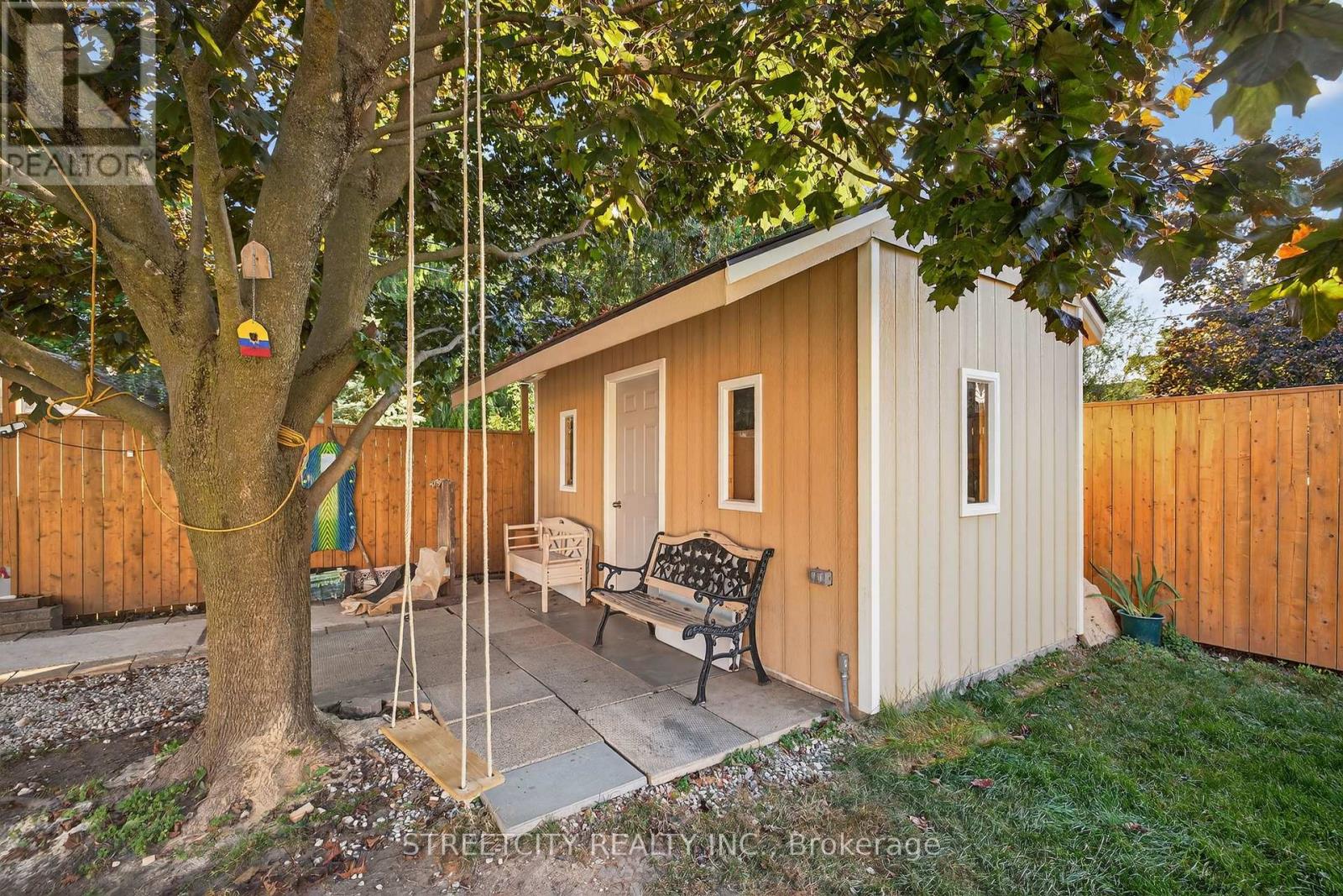 407 Elm Street, St. Thomas, Ontario  N5R 1K2 - Photo 45 - X12452027