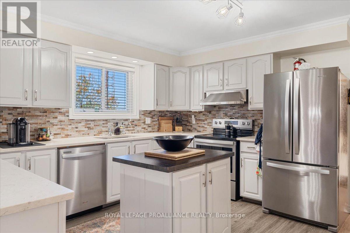 3223 Stirling-Marmora Road, Stirling-Rawdon (Rawdon Ward), Ontario  K0K 3E0 - Photo 15 - X12452001