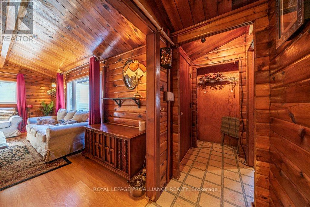 82 North Trent Street, Quinte West (Frankford Ward), Ontario  K0K 2C0 - Photo 19 - X12452020