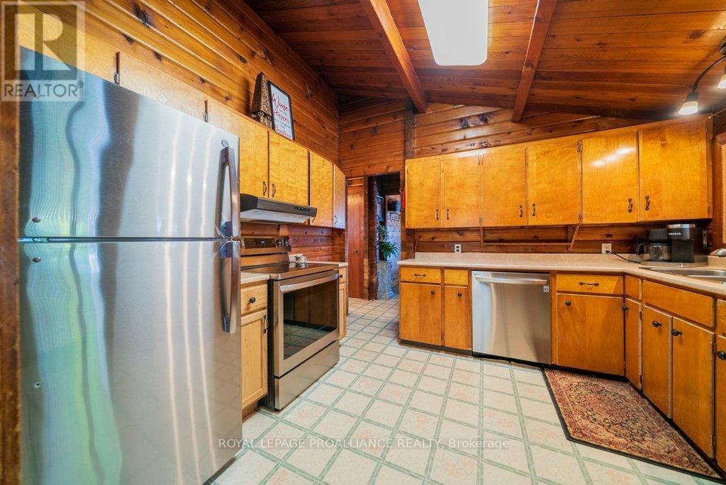 82 North Trent Street, Quinte West (Frankford Ward), Ontario  K0K 2C0 - Photo 28 - X12452020