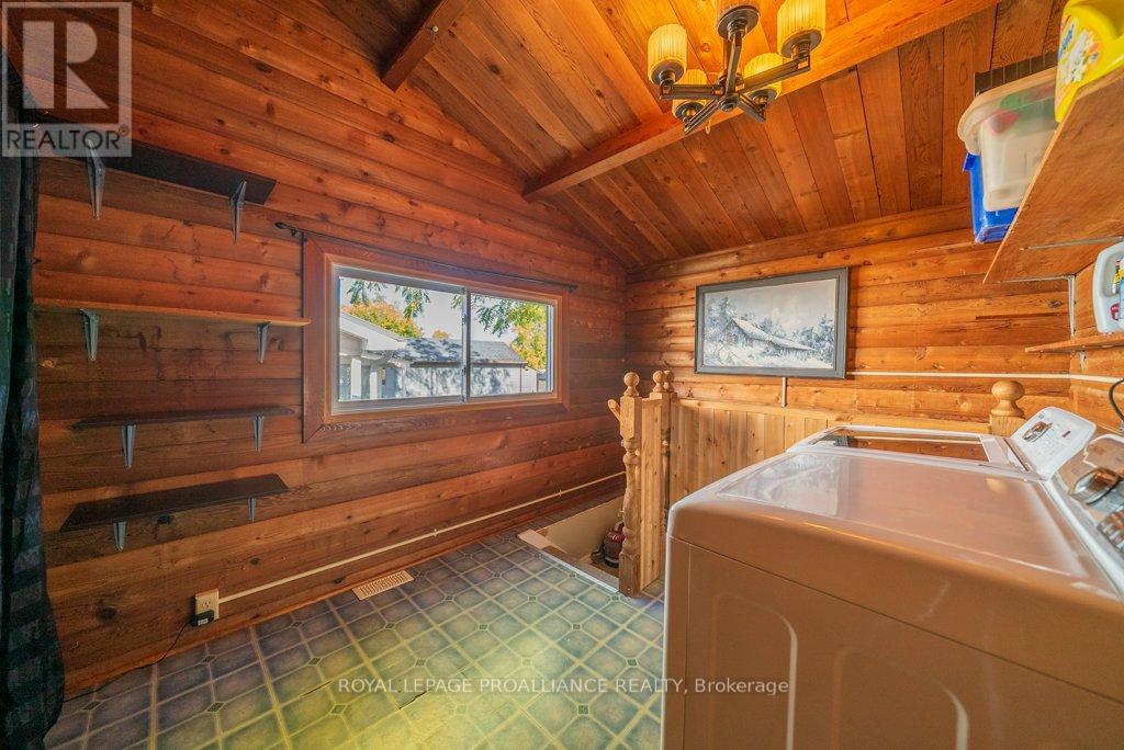 82 North Trent Street, Quinte West (Frankford Ward), Ontario  K0K 2C0 - Photo 36 - X12452020