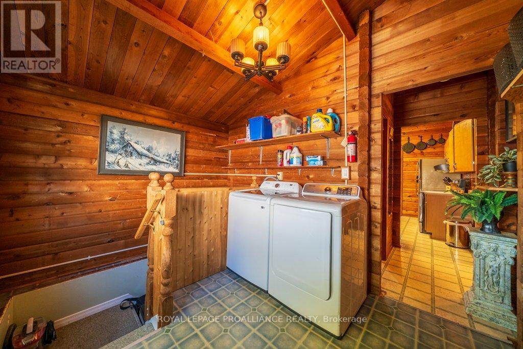 82 North Trent Street, Quinte West (Frankford Ward), Ontario  K0K 2C0 - Photo 37 - X12452020