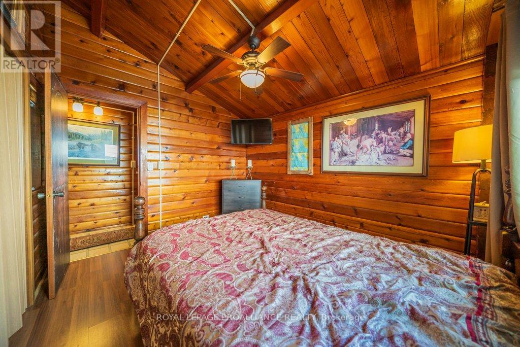 82 North Trent Street, Quinte West (Frankford Ward), Ontario  K0K 2C0 - Photo 43 - X12452020