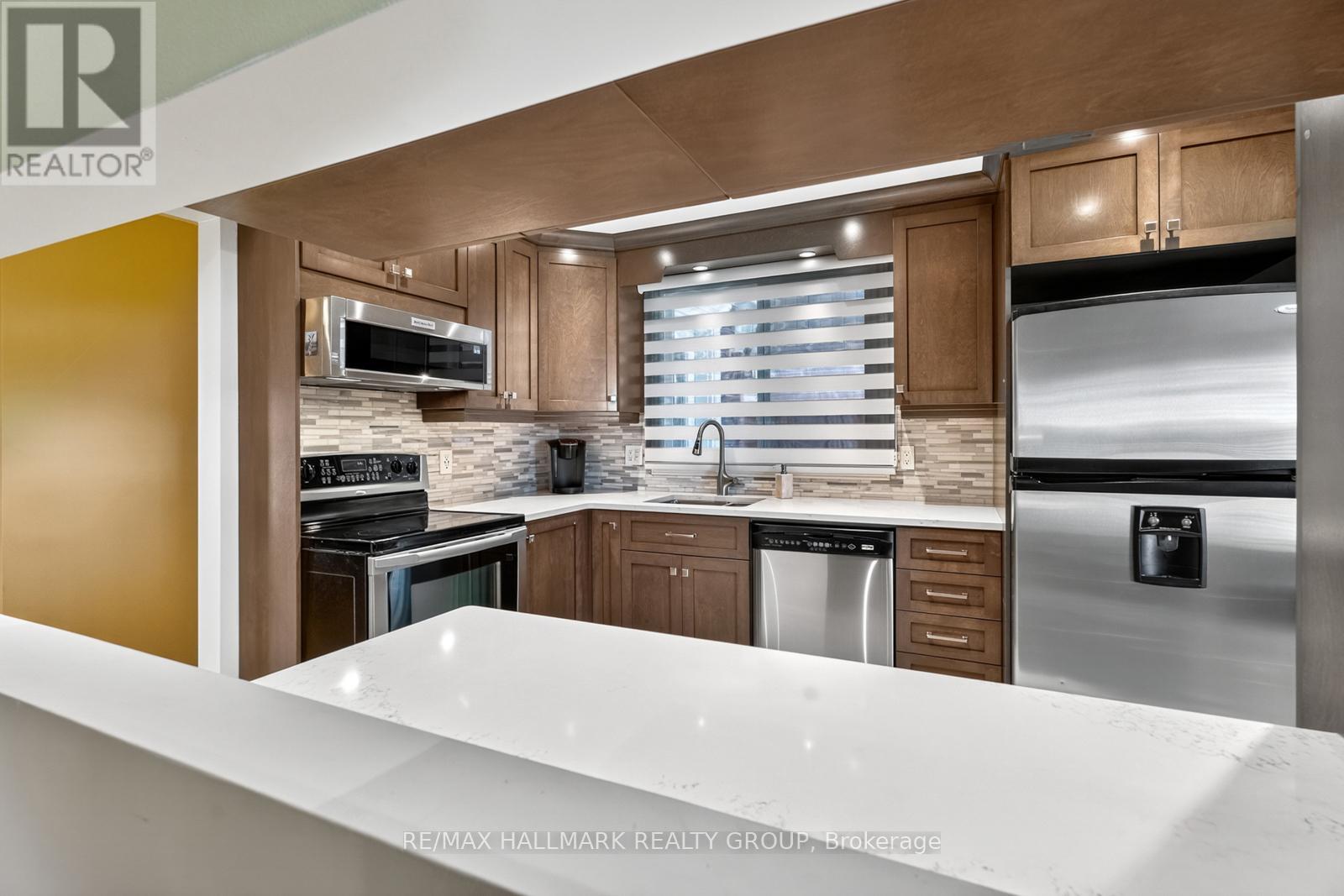 1816 Applegrove Court, Ottawa, Ontario  K1J 6S5 - Photo 29 - X12452021