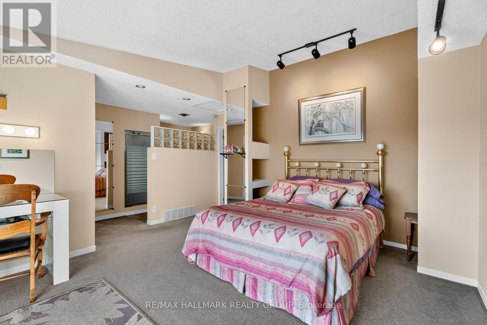 1816 Applegrove Court, Ottawa, Ontario  K1J 6S5 - Photo 35 - X12452021