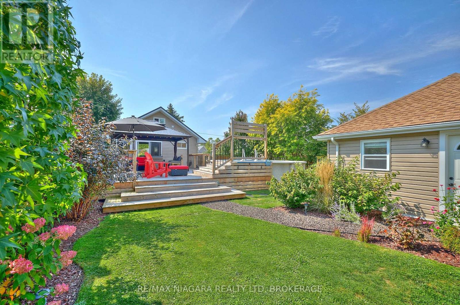 334 Leask Avenue, Fort Erie, Ontario  L2A 4L4 - Photo 11 - X12452012