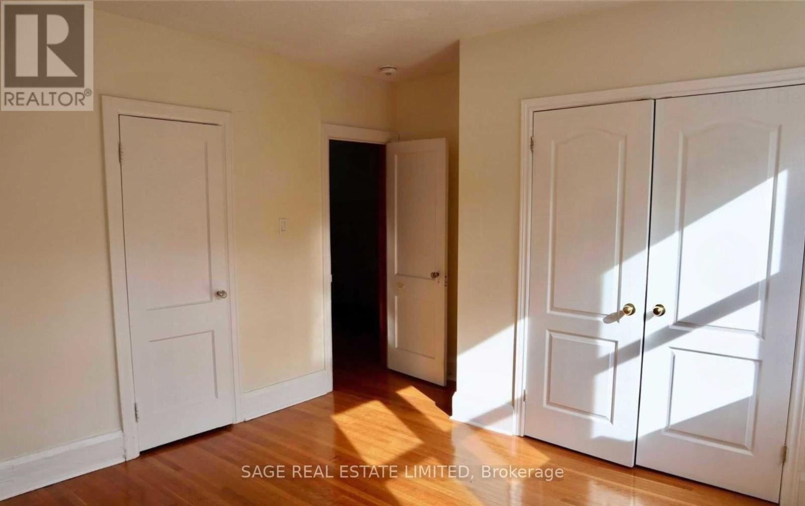 Main - 740 Avenue Road S, Toronto, Ontario  M5P 2K2 - Photo 10 - C12451803