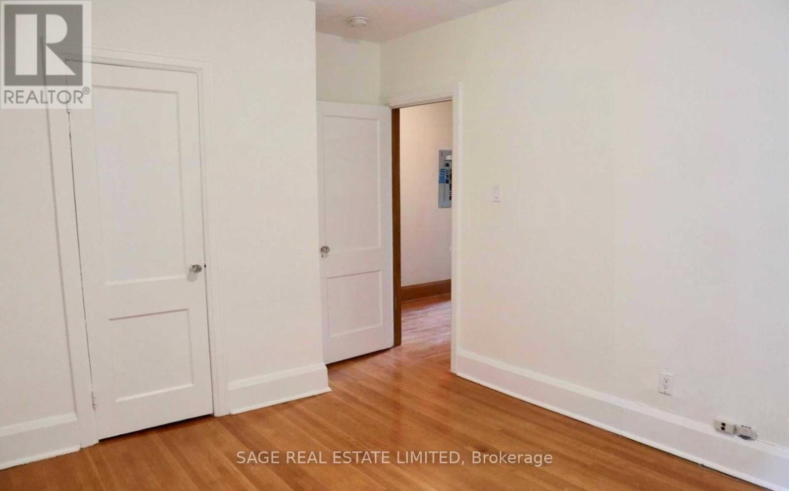 Main - 740 Avenue Road S, Toronto, Ontario  M5P 2K2 - Photo 12 - C12451803