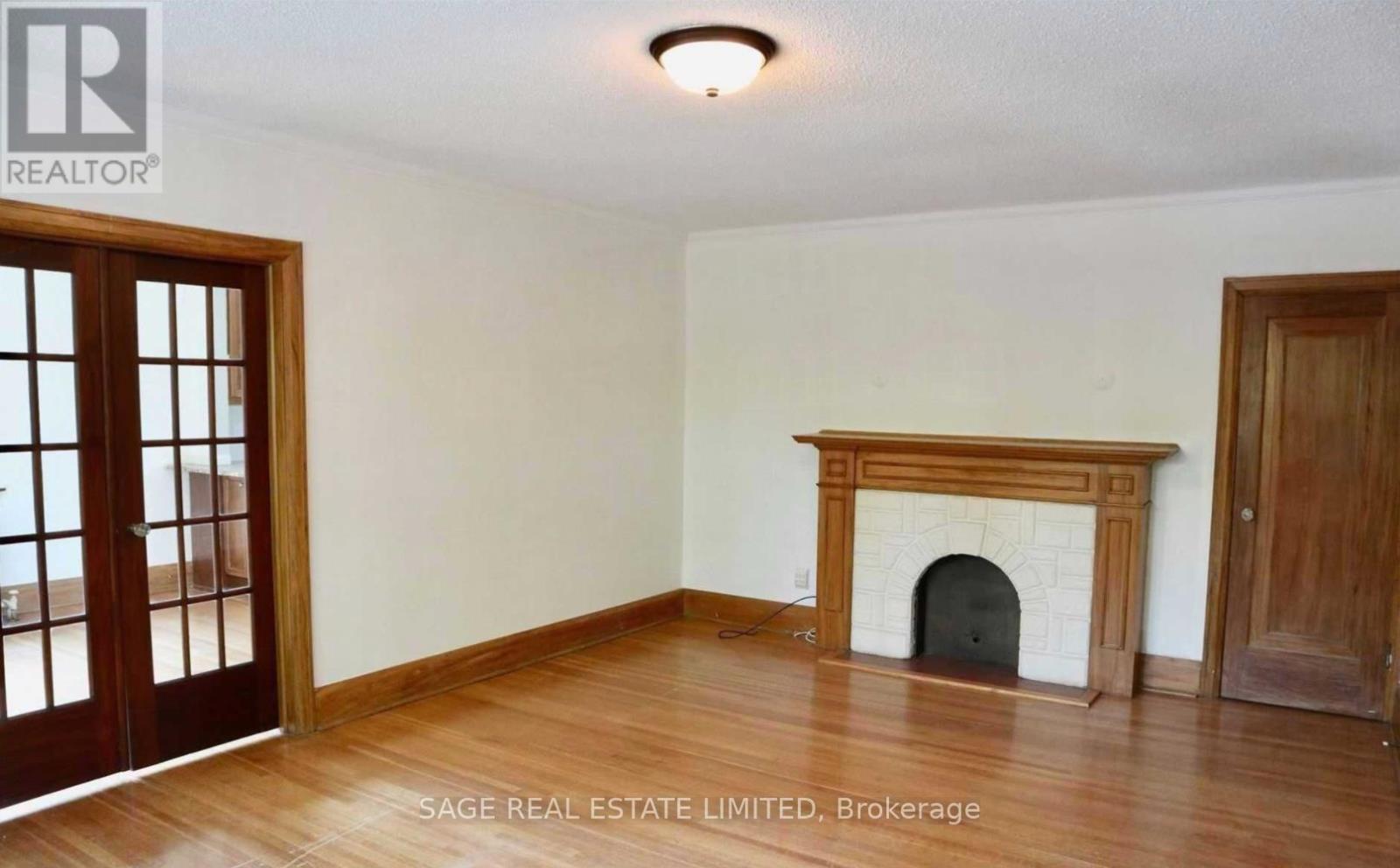 Main - 740 Avenue Road S, Toronto, Ontario  M5P 2K2 - Photo 3 - C12451803
