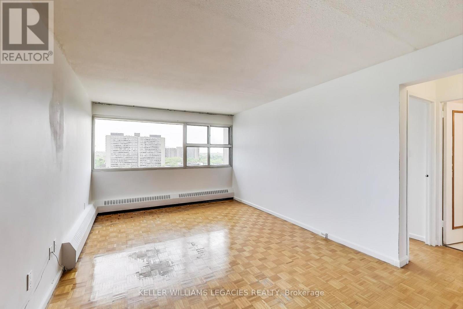 1004 - 715 Don Mills Road, Toronto (Flemingdon Park), Ontario  M3C 1S4 - Photo 17 - C12451814
