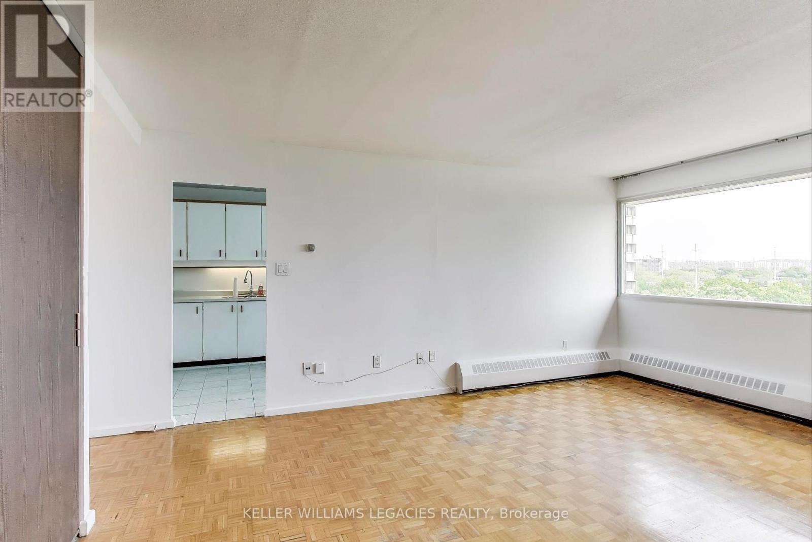 1004 - 715 Don Mills Road, Toronto (Flemingdon Park), Ontario  M3C 1S4 - Photo 19 - C12451814