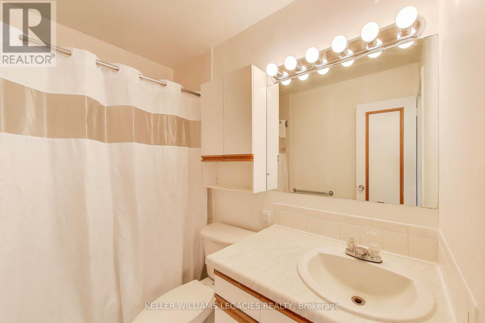 1004 - 715 Don Mills Road, Toronto (Flemingdon Park), Ontario  M3C 1S4 - Photo 29 - C12451814