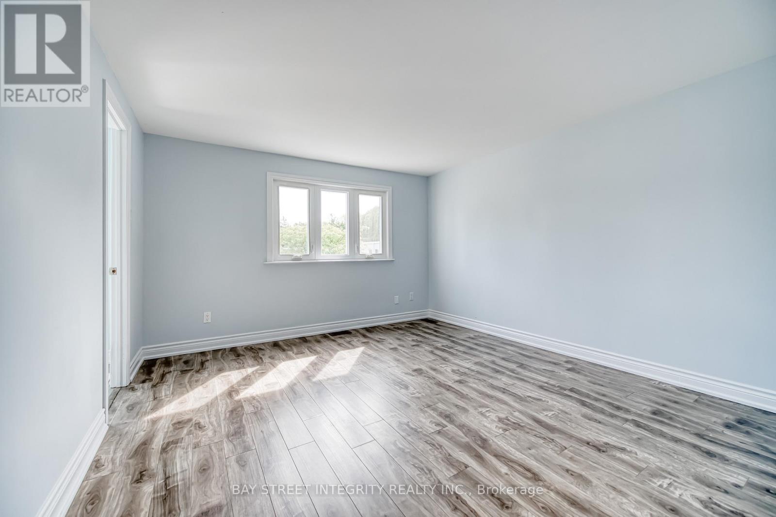 72 Elsa Vine Way, Toronto (Bayview Village), Ontario  M2J 4H9 - Photo 16 - C12451859