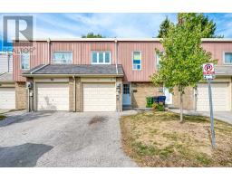 72 ELSA VINE WAY