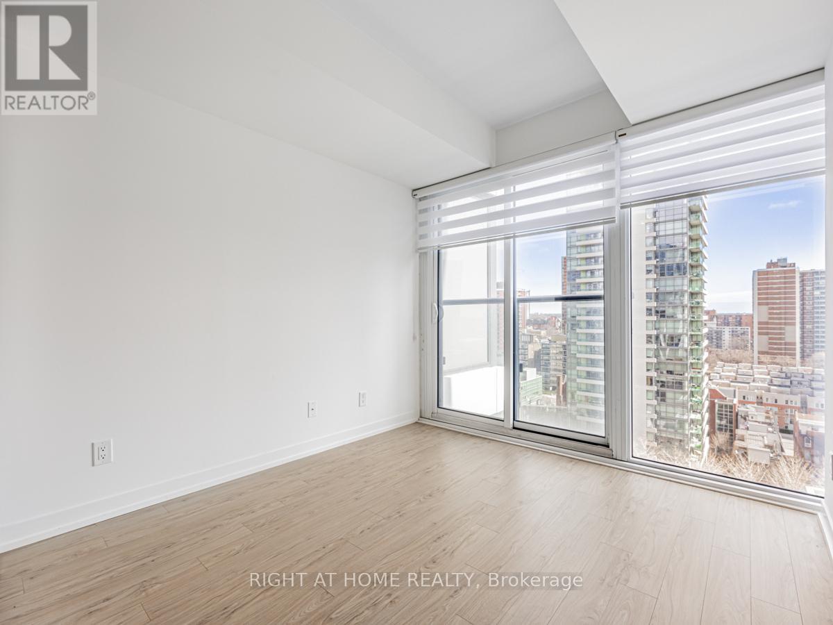 1615 - 85 Wood Street, Toronto, Ontario  M4Y 0E8 - Photo 17 - C12451888