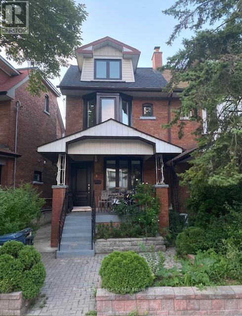 Lower - 6 Rusholme Park Crescent, Toronto, Ontario  M6J 2C9 - Photo 1 - C12451918