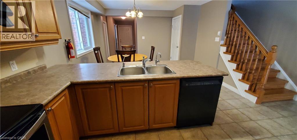 501 Blue Beech Boulevard Unit# B, Waterloo, Ontario  N2V 2T2 - Photo 13 - 40776520