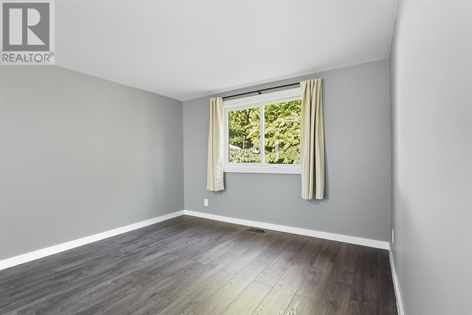 62 Dieppe Ave, Elliot Lake, Ontario  P5A 1H3 - Photo 18 - SM252702