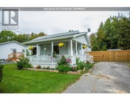 18 Tarbutt St, Bruce Mines, Ca