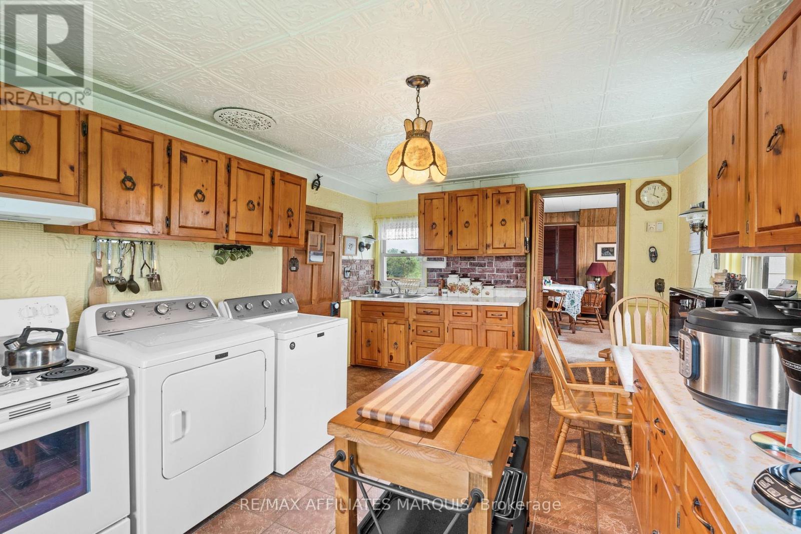 255 County Road 40 Road, Athens, Ontario  K0E 1B0 - Photo 3 - X12403106