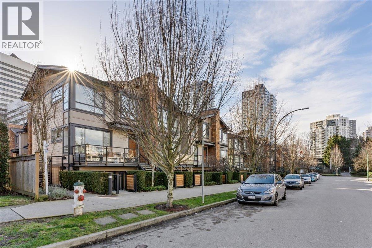 37 3728 THURSTON STREET, Burnaby, British Columbia