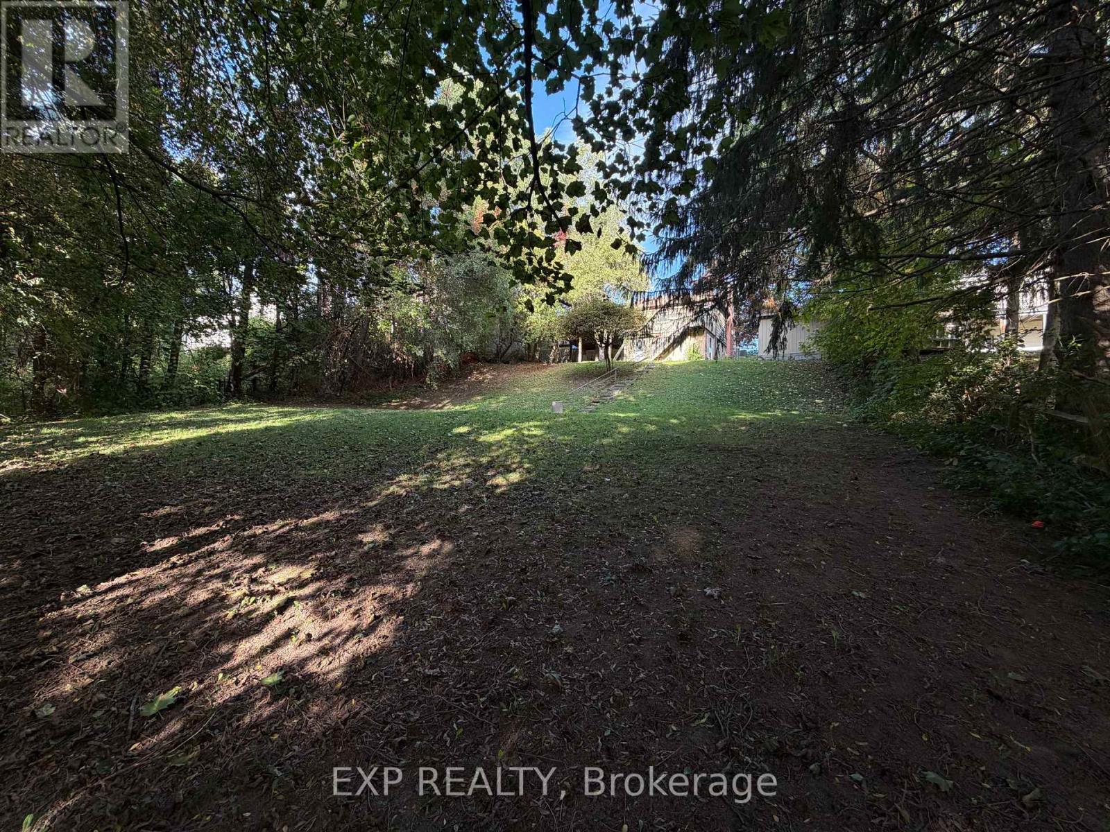 1914 Liverpool Road, Pickering, Ontario  L1V 1W5 - Photo 17 - E12451810
