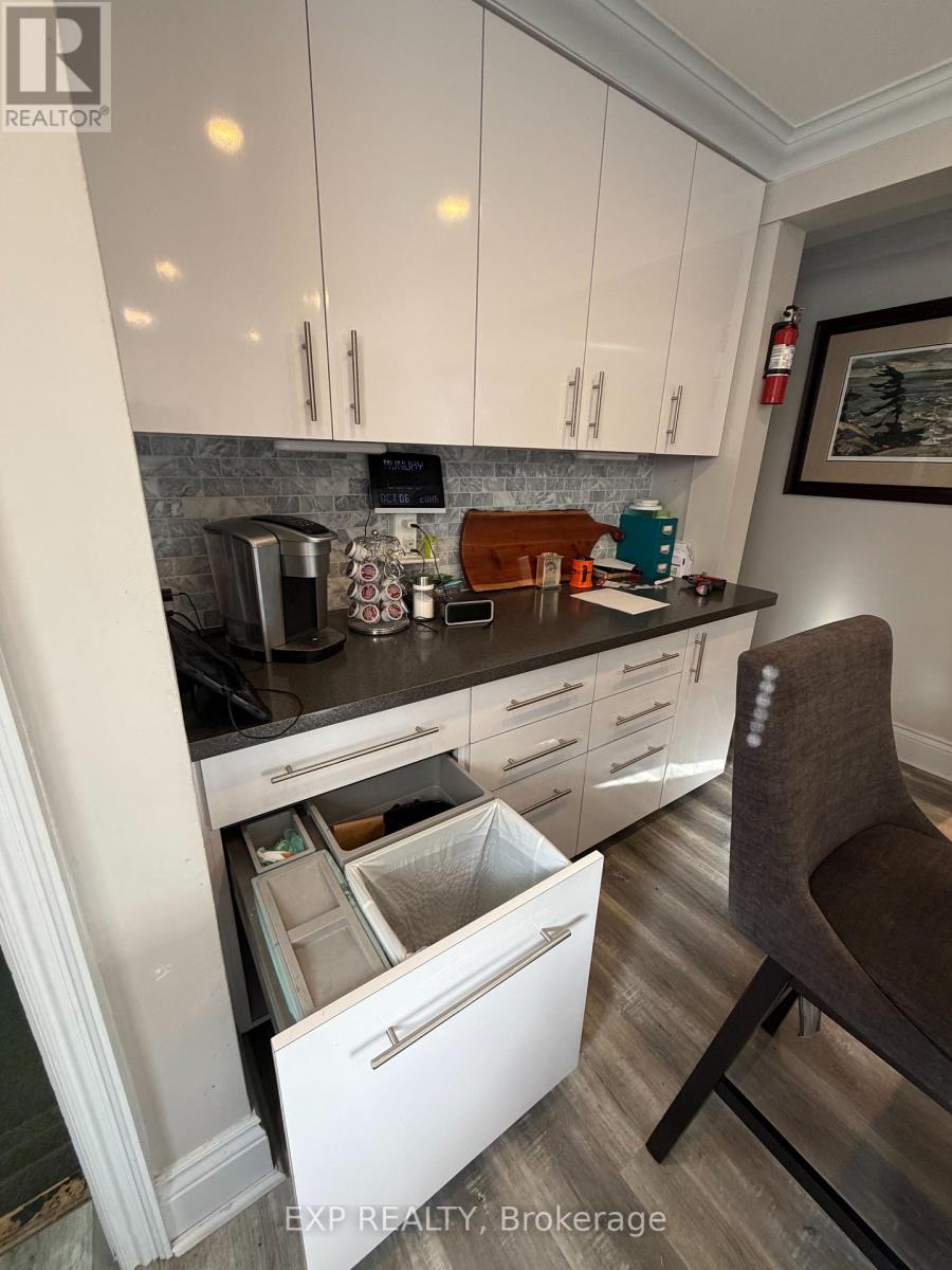 1914 Liverpool Road, Pickering, Ontario  L1V 1W5 - Photo 5 - E12451810