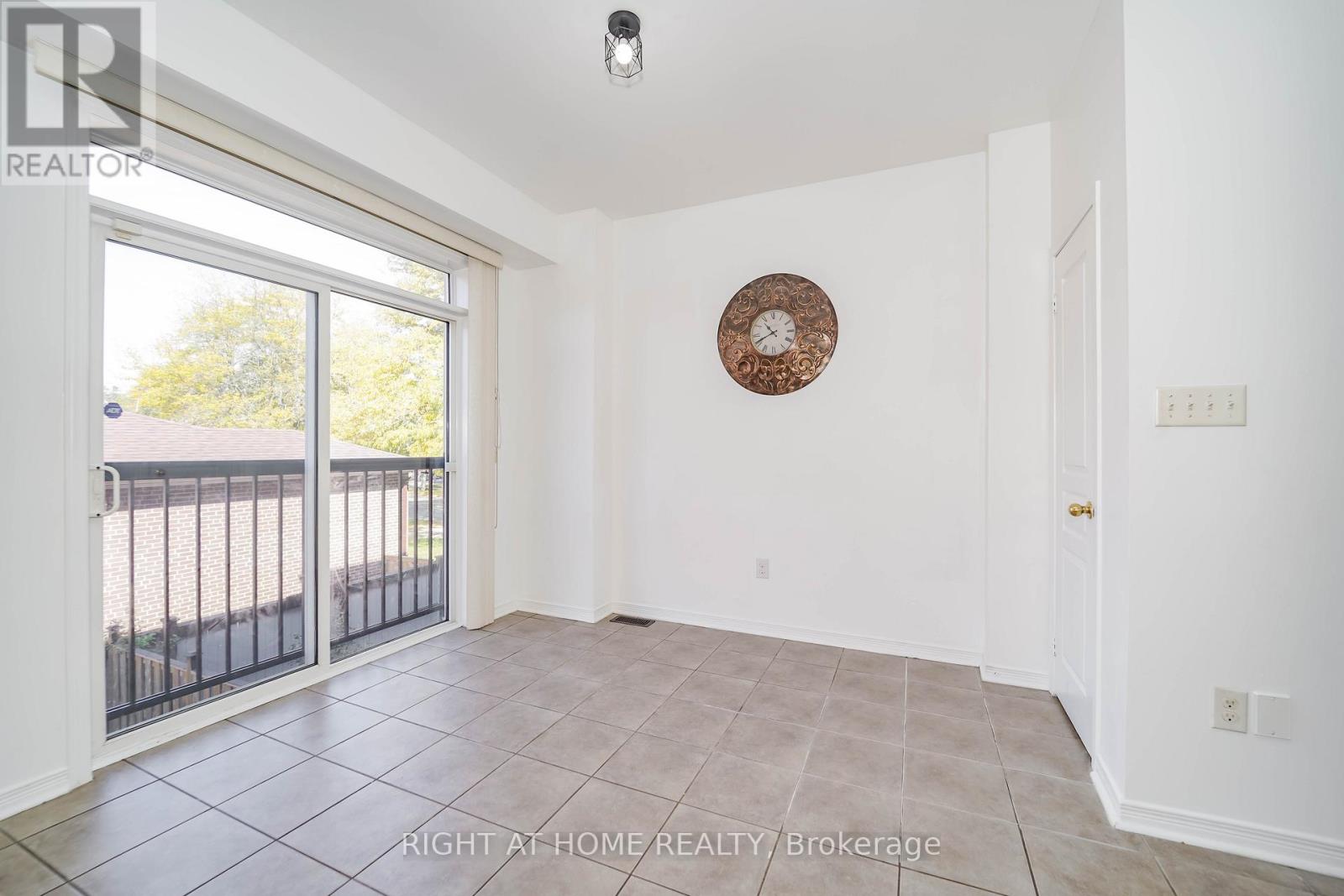 48 Curran Hall Crescent, Toronto, Ontario  M1G 0A2 - Photo 12 - E12451816