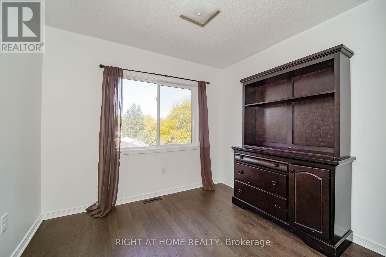 48 Curran Hall Crescent, Toronto, Ontario  M1G 0A2 - Photo 24 - E12451816