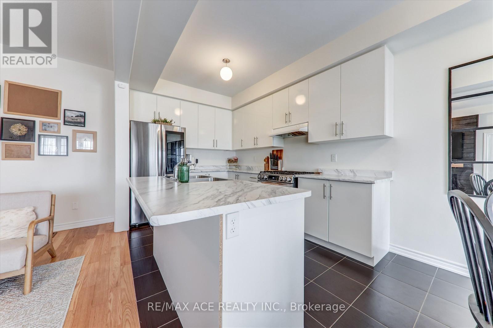 1111 Skyridge Boulevard, Pickering, Ontario  L1X 0M8 - Photo 12 - E12451880