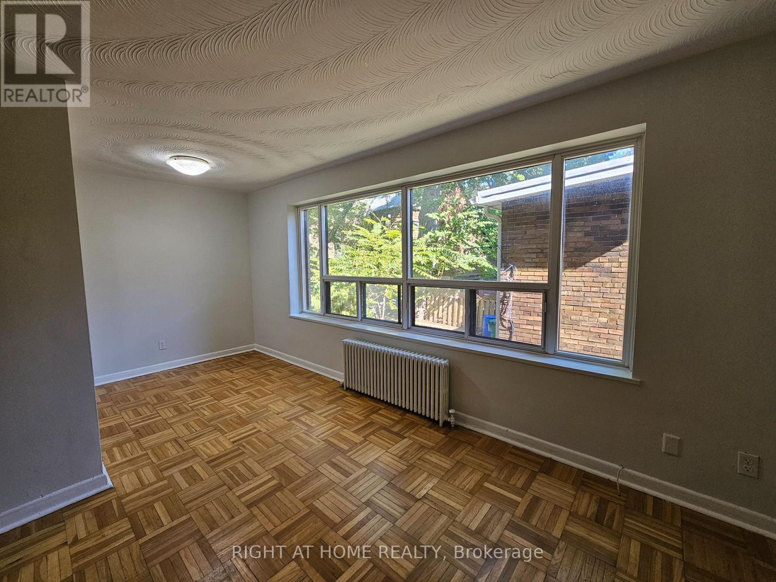 207 - 20 Cosburn Avenue, Toronto, Ontario  M4K 2E7 - Photo 20 - E12451891