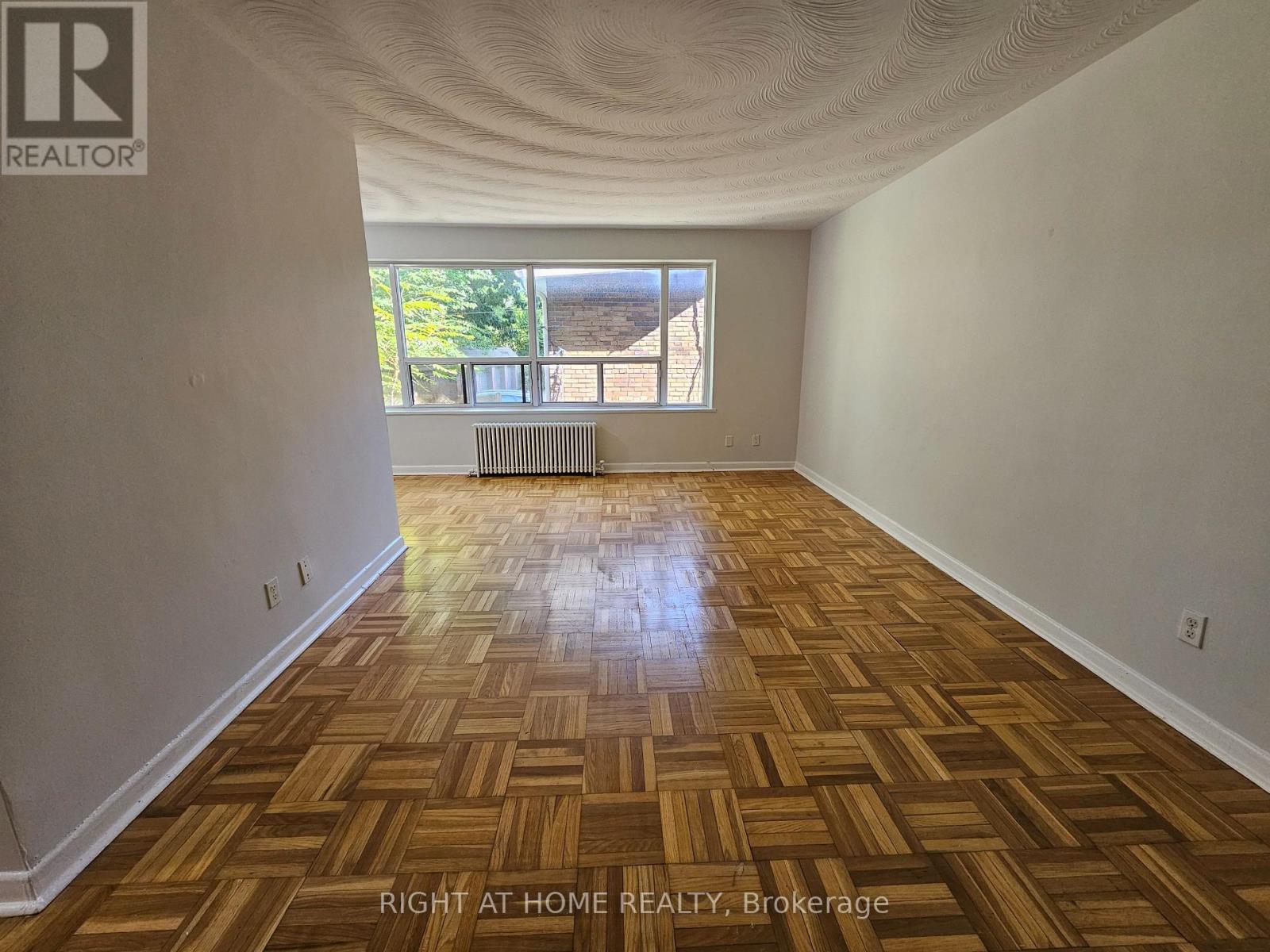207 - 20 Cosburn Avenue, Toronto, Ontario  M4K 2E7 - Photo 23 - E12451891