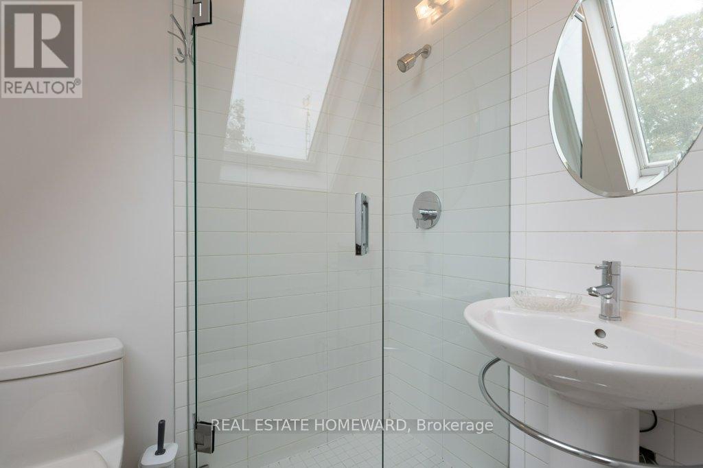 6 - 21 Swanwick Avenue, Toronto, Ontario  M4E 1Z2 - Photo 17 - E12451893