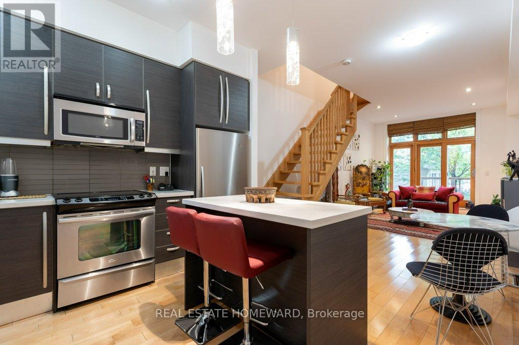 6 - 21 Swanwick Avenue, Toronto, Ontario  M4E 1Z2 - Photo 5 - E12451893