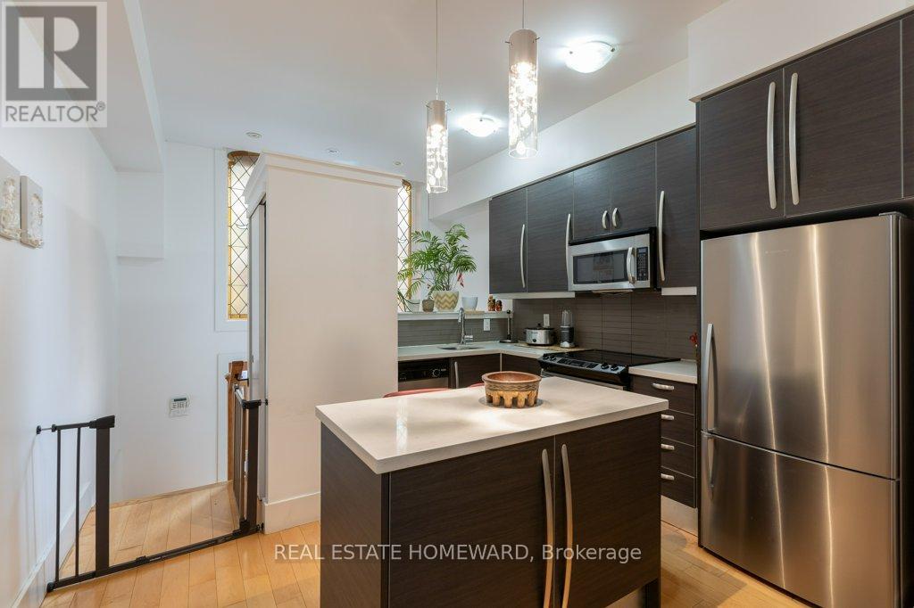 6 - 21 Swanwick Avenue, Toronto, Ontario  M4E 1Z2 - Photo 7 - E12451893