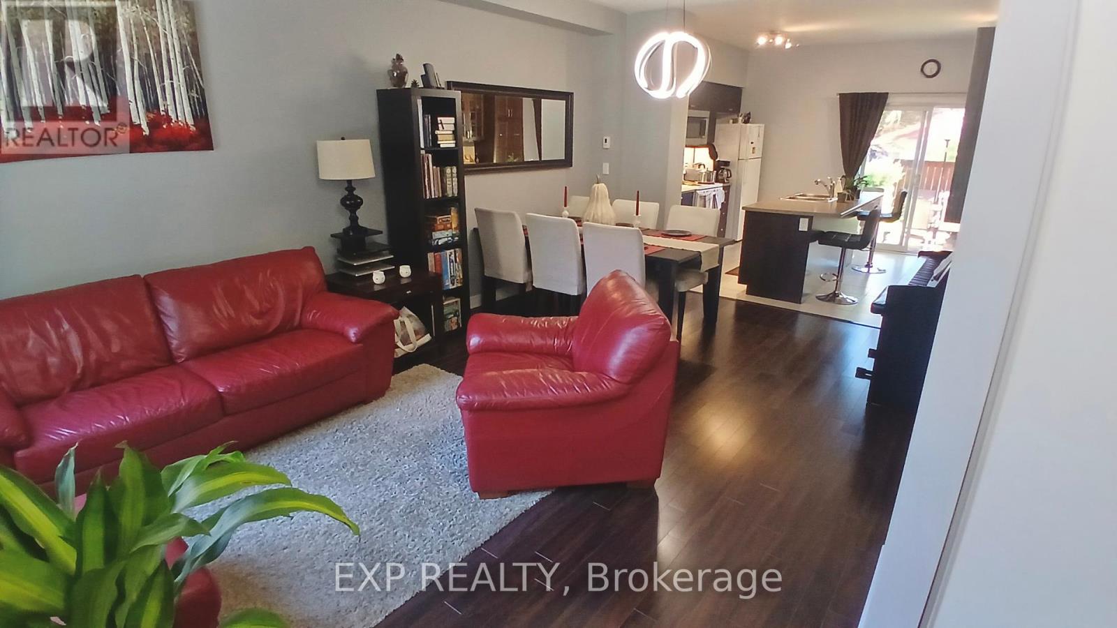 17 Montoro Lane, Toronto, Ontario  M1E 0B1 - Photo 5 - E12451934