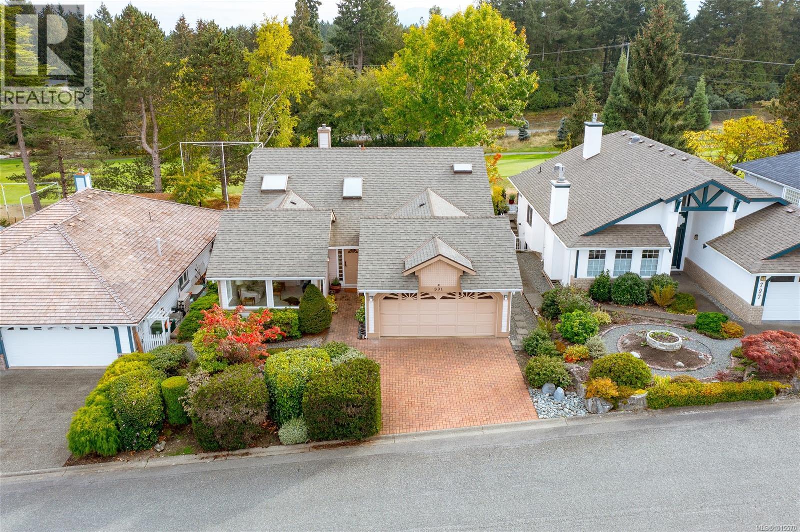 801 Country Club Dr, Cobble Hill, British Columbia  V8H 0K8 - Photo 2 - 1015570