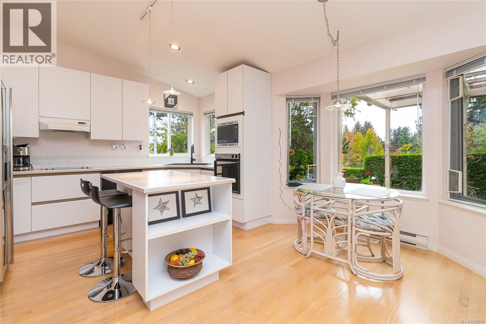 801 Country Club Dr, Cobble Hill, British Columbia  V8H 0K8 - Photo 18 - 1015570