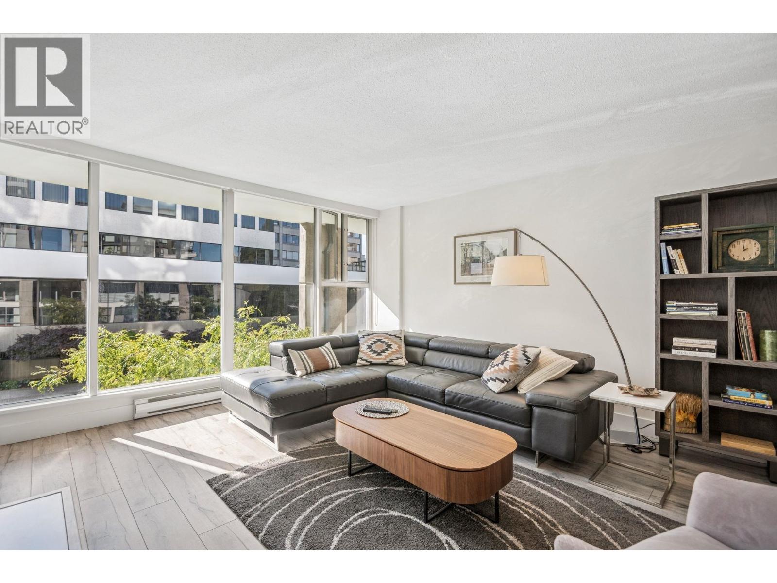 205 1633 W 8th Avenue, Vancouver, British Columbia  V6J 5H7 - Photo 6 - R3055571