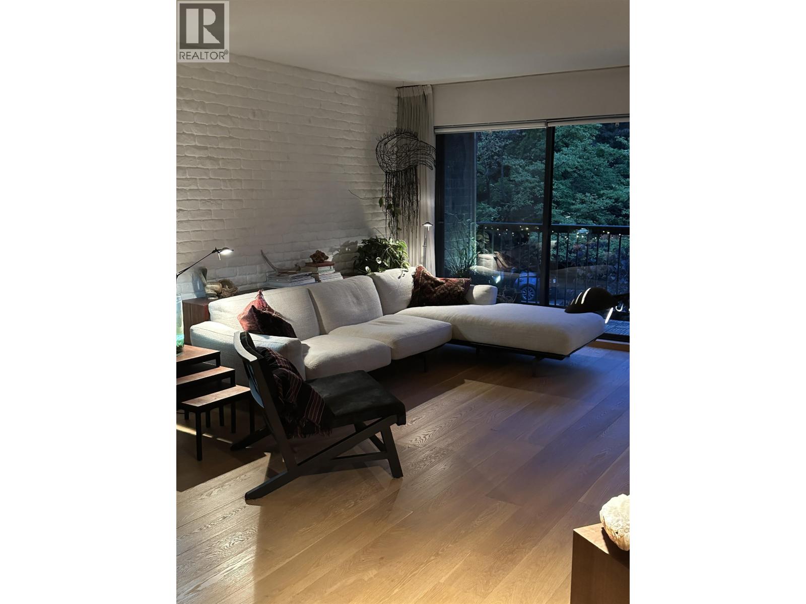 205 3264 Oak Street, Vancouver, British Columbia  V6H 2L3 - Photo 4 - R3055876