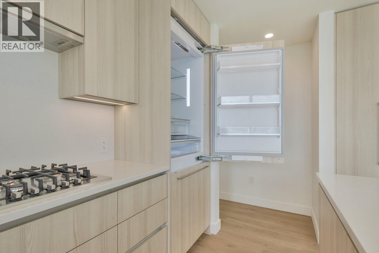 238 Leon Avenue Unit# 1504, Kelowna, British Columbia  V1Y 6H9 - Photo 11 - 10364720