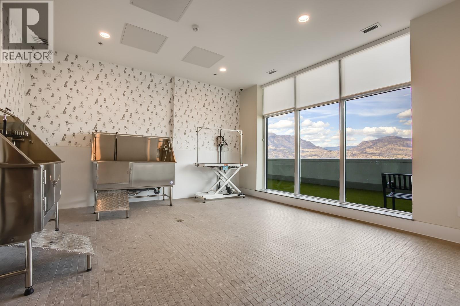 238 Leon Avenue Unit# 1504, Kelowna, British Columbia  V1Y 6H9 - Photo 39 - 10364720