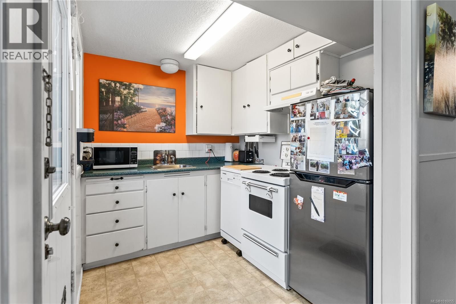 609 Milton St, Nanaimo, British Columbia  V9R 2L4 - Photo 44 - 1016055