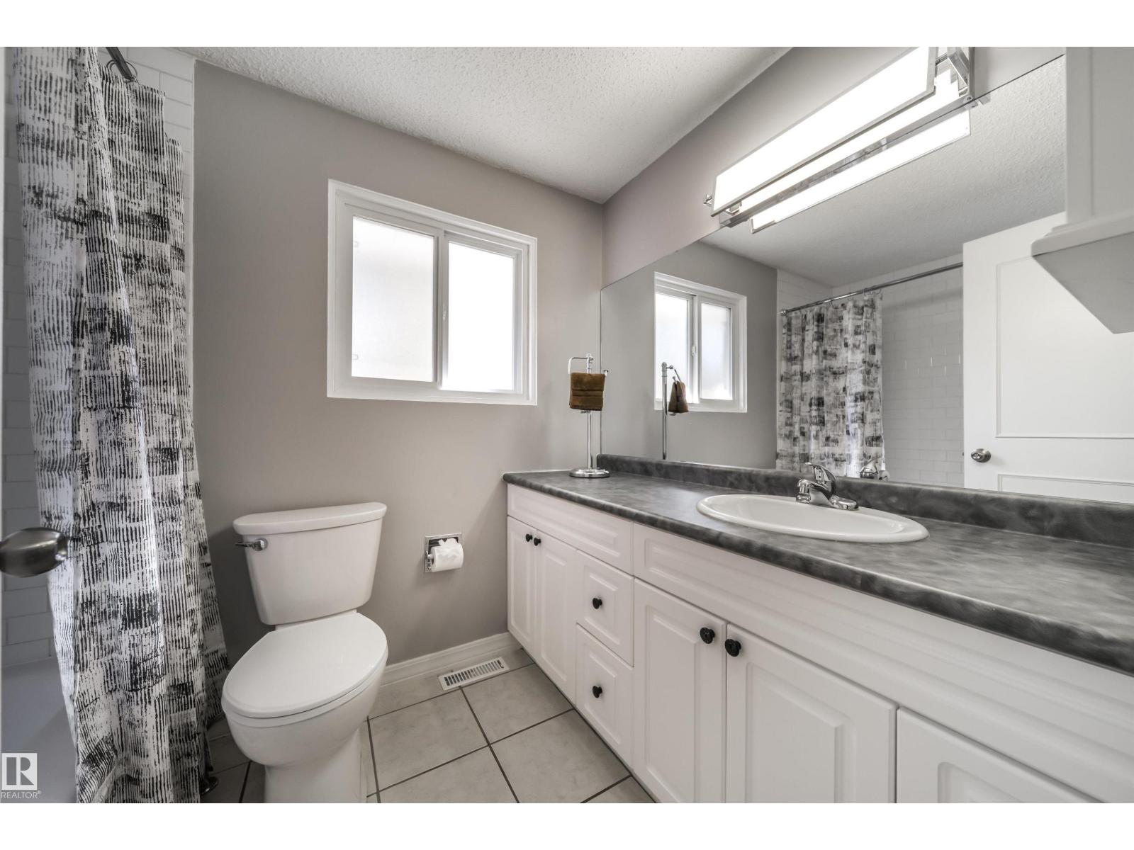 16 Graham Av, St. Albert, Alberta  T8N 1T6 - Photo 20 - E4461320