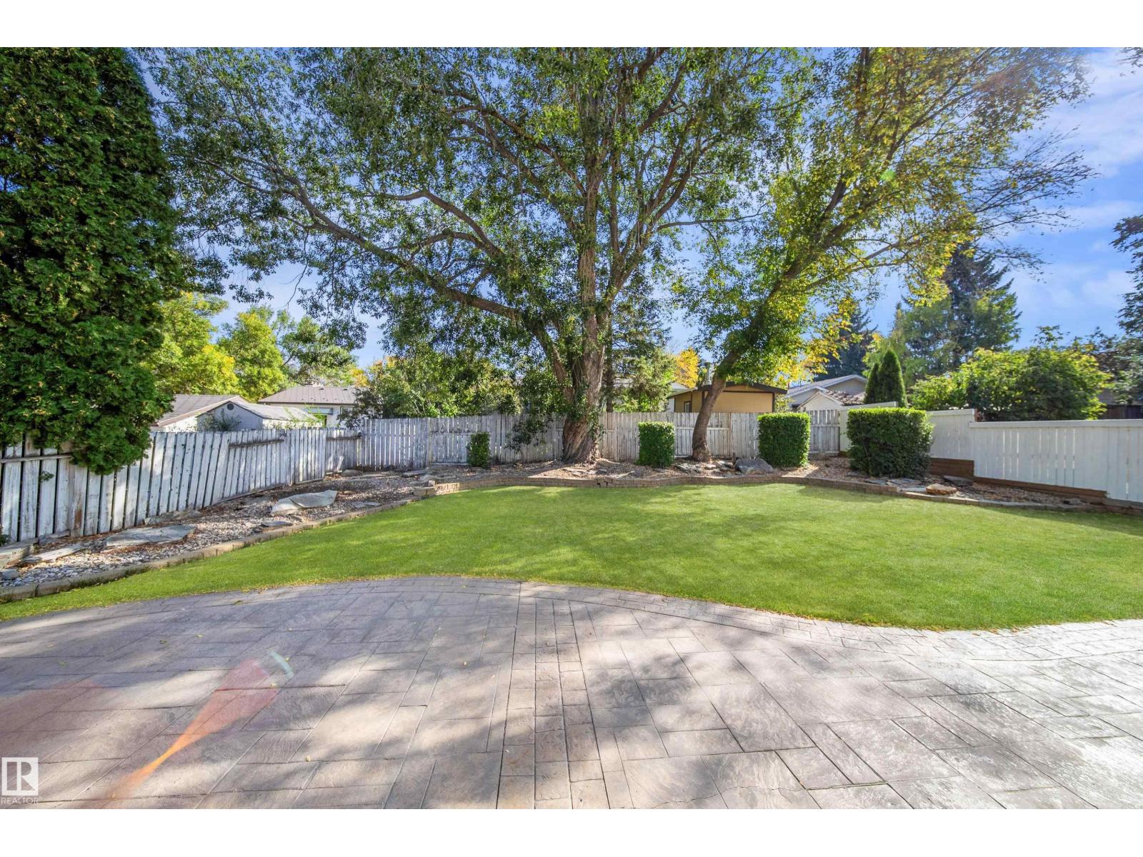 16 Graham Av, St. Albert, Alberta  T8N 1T6 - Photo 36 - E4461320